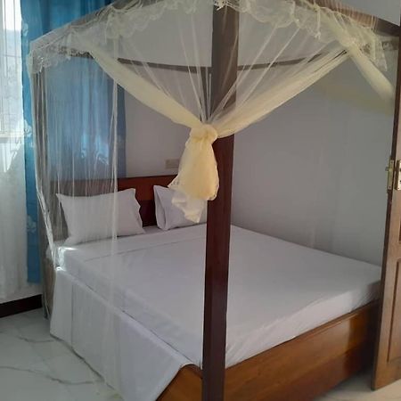 Zansi Beach House Nungwi Esterno foto